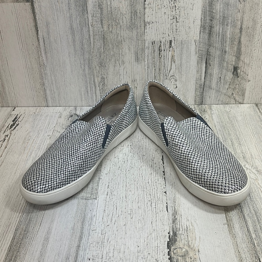 Naturalizer size 10 women's shoes